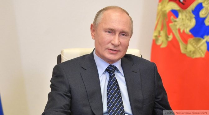 Путин оговорился про совершение Сафроновым преступлений в Роскосмосе